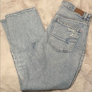 American Eagle Outfitters Light Blue Cropped Jeans